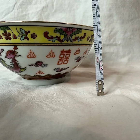 Set of 4 Vintage Chinese Fruit Bowls - Picture 2 of 8